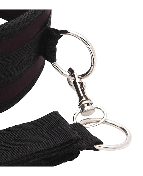 Ensemble collier et laisse de luxe pour fétichiste