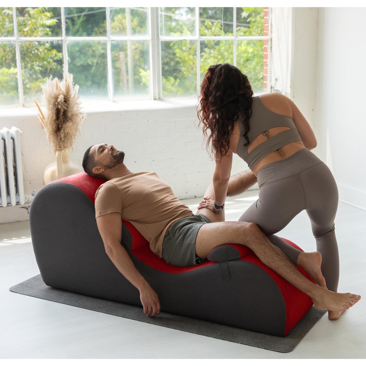 Tumbona para intimidad ajustable de dos asas - Rojo y gris