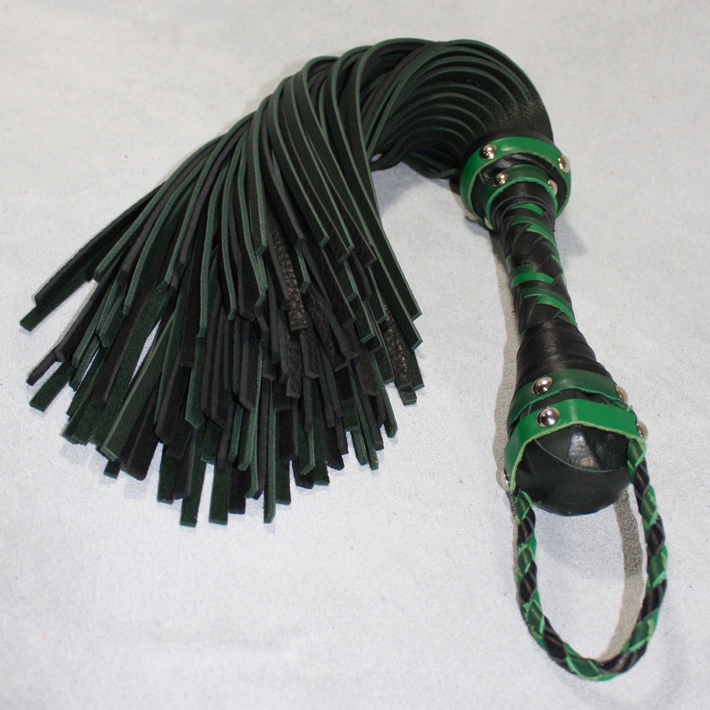 Fouet en cuir de vachette sur mesure