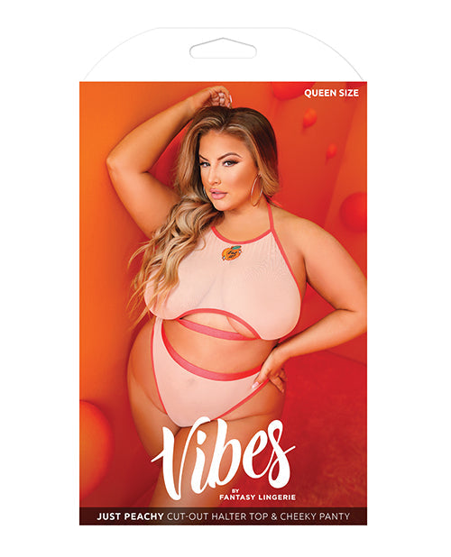Top halter con aberturas Just Peachy y braguita descarada color nude QN