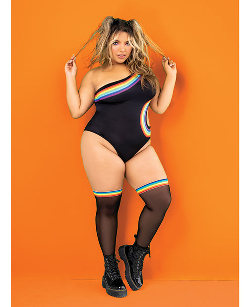 Body con corte lateral y un solo hombro Pride con estampados negros 3X/4X