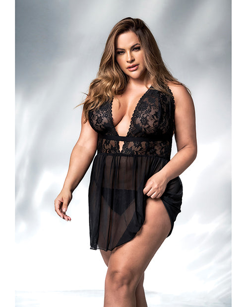 Babydoll en dentelle et résille avec string noir 3XL/4XL