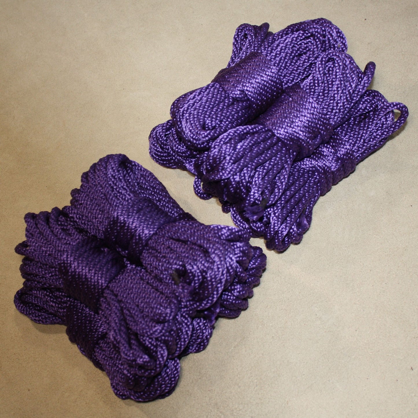Corde de bondage - 9 m - À l'unité et en vrac - Corde de bondage MFP - 6 mm - Remise pour les achats en gros
