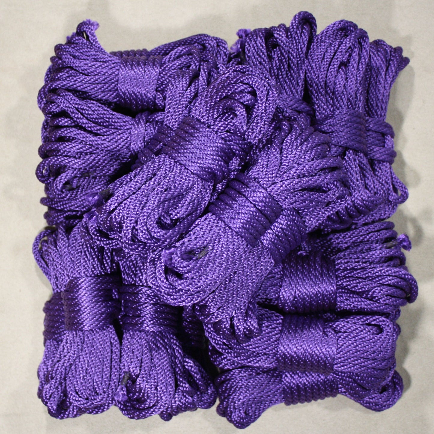 Corde de bondage - 9 m - À l'unité et en vrac - Corde de bondage MFP - 6 mm - Remise pour les achats en gros