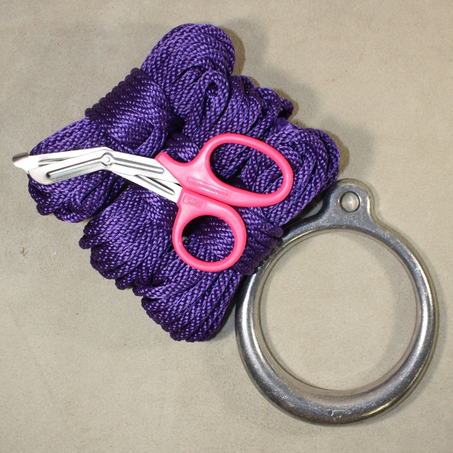 Kit de Bondage Débutant avec Cordes (3x9m + Ciseaux !) - MFP 6mm - 1/4"
