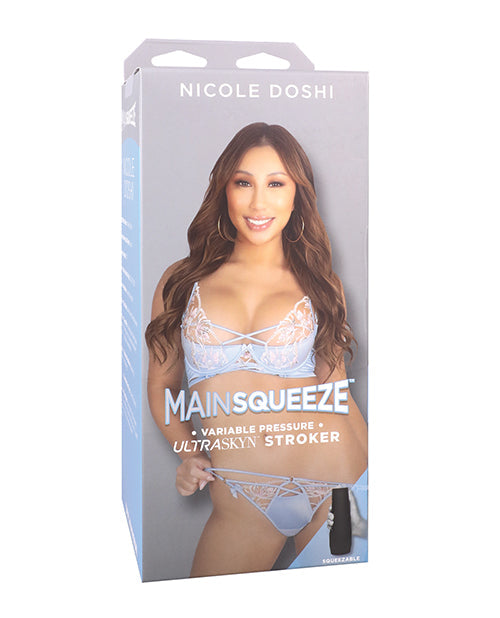 La mejor amiga de Nicole Doshi, la que la masturba.