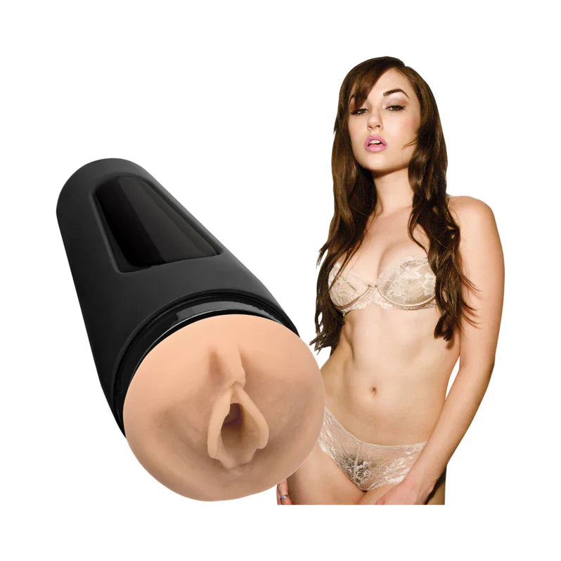 Mi principal pareja sexual Sasha Grey.