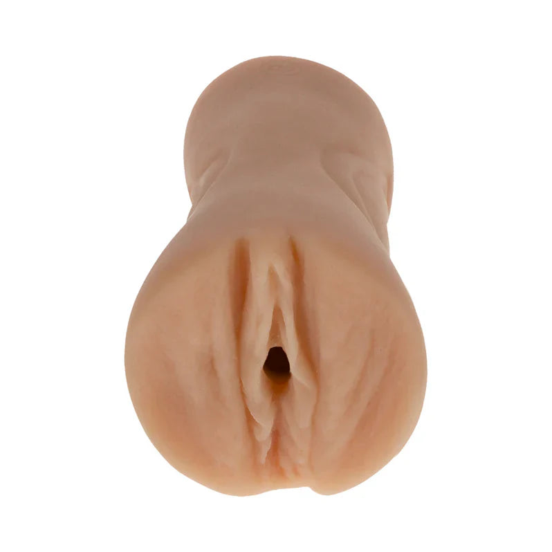 Filles des réseaux sociaux @viking.barbie Chatte de poche