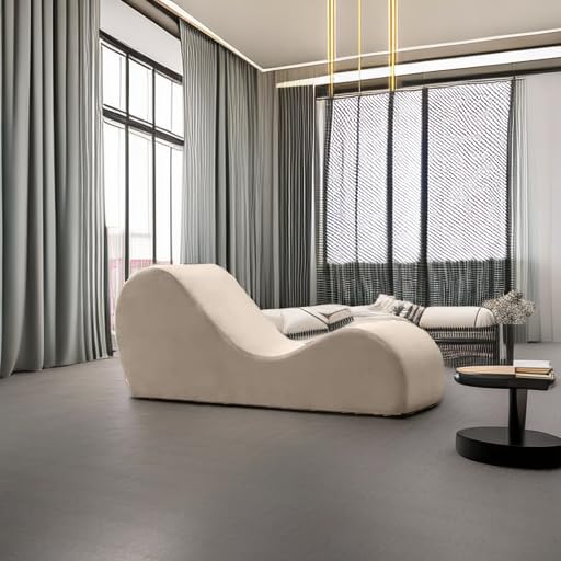 Chaise longue de salon intime de luxe beige